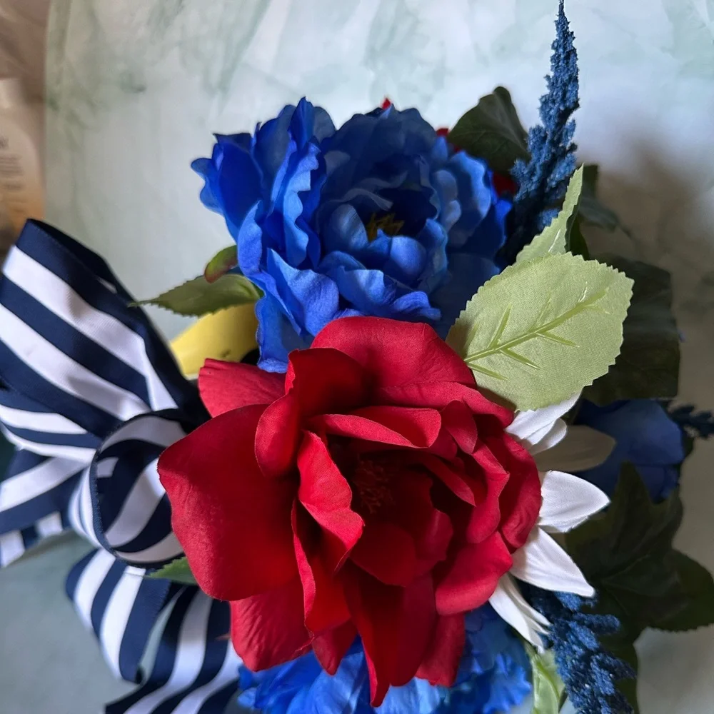 NWT Large Blue & White Artificial Floral Big Cone Arrangement with Striped Bow